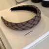 Diadema Ancha Floral a Cuadros Vintage Melade para Mujeres con Corona Alta, Elegante Diadema para Accesorios de Peinado de Uso Diario