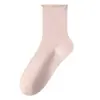 Calcetines de Mujer de Borde Enrollado a Media Pantorrilla, Algodón para Primavera y Verano, Sin Costuras, Nuevo Estilo Popular 2026, Venta al por Mayor desde la Fábrica Fuente de Zhuji