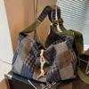 Bolso de Hombro de Moda Cuadros Transfronterizo Casual Gran Capacidad Estilo Nuevo Estudiante Universitario Doble Cara Trasero Retro Portátil Gran Capacidad
