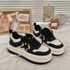 Zapatillas de deporte Star para mujer, primavera y otoño 2024, nuevas zapatillas de estilo coreano, zapatillas deportivas de plataforma versátiles para estudiantes, zapatos casuales blancos