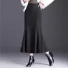 Falda de lana de cola de pez, nueva falda lápiz de cintura alta ajustada para mujer Otoño e Invierno 2026, falda elegante y versátil de longitud media