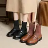 Botas de calcetín elásticas de punto para mujer Zapatos pequeños de cuero 2026 Primavera Nuevas Botas de Moda Estilo Británico Versátiles Suela Plana Adelgazantes Botines Cortos