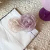 Pinza de Plátano de Flor de Camelia Suave como un Hada Seca con un Toque de Lujo para Recogido de Cola de Caballo