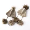 Chapéu de Tricô Outono e Inverno Caxemira Simples Moda Versátil com Pom-Pom Proteção para Orelhas para Mulheres Pura Caxemira Quente Bege