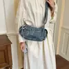 Bolso hobo de diseño vintage transfronterizo 2026, bolso de hombro de moda de nicho para el día a día, bolso cruzado para mujer