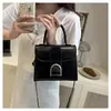 Bolsa Estilo Novo 2025 para Mulheres, Bolsa de Ombro Versátil, Bolsa Quadrada Pequena, Mini Bolsa Kelly Texturizada para Mulheres