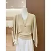 Suéter de punto con cuello en V y mangas murciélago color avena para mujer, estilo otoño, con un look único, hermoso y sin esfuerzo chic, con un diseño que ciñe la cintura