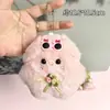 Muñecos para lanzar en bodas, llaveros de peluche, colgantes de muñecos para mochilas de mujer, pequeños regalos promocionales al por mayor