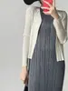 Abrigo Corto Miyake para Mujer, Exquisito y Ligero, Color Sólido, Sencillo y Moderno, Cárdigan Versátil con un Toque de Lujo y Estilo Elegante