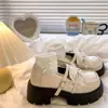 Zapatos Mary Jane de Color Sólido para Mujer 2026 Primavera Nuevos de Moda Geniales Tacón Grueso Zapatos de Una Sola Pieza con Hebilla de Lazo Estilo Japonés Zapatos Pequeños de Cuero