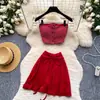 Conjunto de Top Regata Listrado Vermelho Estilo Coreano Sem Alças com Saia de Amarrar Conjunto de Duas Peças Feminino Verão Slim Fit Valorizador Hot Girl