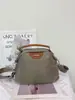 2024 Jierangshi Bolso Cruzado Nuevo de Gama Alta de Nicho Bolso de Mano Casual Ligero de Nylon