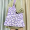 2023 Nova bolsa ins especial transfronteiriça bolsa de tricô bolsa de ombro com estampa de leopardo bolsa de mão bolsa tote de grande capacidade
