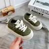 Zapatillas Unisex de Color Sólido de Moda para Niños, Estilo Nuevo Otoño 2026, Cómodas, Ligeras, Versátiles para el Uso Diario Casual, Nuevo Modelo para Niños