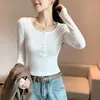 Nueva camisa básica de otoño e invierno para mujer estilo coreano, elegante y versátil, con textura cepillada, mangas largas, cuello medio abierto y corte ajustado
