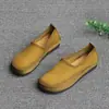 Zapatos de Mujer Planos Retro Hechos a Mano de Punta Redonda, Modelo Nuevo Primavera/Verano 2026, Zapatos de Superficie Suave con Suela Suave