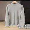 Nueva camiseta base de punto de cachemira para otoño e invierno, moderna y suave, adecuada para negocios y para ir al trabajo, color liso, cuello medio alto, cálida para hombre