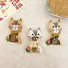 Novos Broches de Gato e Urso Fofos Estilo Coreano, Brinquedos de Pelúcia, Bolsas, Sapatos, Meias, Chapéus, Acessórios de Cabelo, Acessórios de Roupa e Enfeites