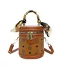 Bolso Cubo Vintage Retro Verano 2026 Nuevo Bolso de Hombro Nicho Casual Textura Simple Bolso de Viaje para Mujer