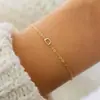 Moda Femenina Europea y Americana Nueva Elegante Pulsera de 26 Letras Estilo ins Simple Nicho Lujo Accesible Oro Joyería de Mano Elegante