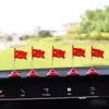 Enfeite de balanço de mola para carro, decoração de carro, bandeira nacional, display de console central, acessório de carro criativo, pequena bandeira vermelha