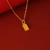 Rojo de Red Imitación Colgante BRICS Chapado en Oro Joyería Rica Imitación Oro Femenina Explosiones Transfronterizas Fuente de Fábrica Venta al por Mayor