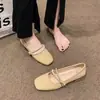 Zapatos Mary Jane estilo francés para mujer, moda otoño 2026 nuevos zapatos planos de suela suave con perlas, zapatos de un solo color poco profundos ligeros antideslizantes