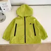 Nausicaä do Vale do Vento 2026 Início da Primavera Nova Jaqueta Impermeável Color Block Estilosa para Crianças Roupas de Exterior Versáteis Tendência Lançamento