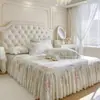 Lençol de Algodão Ajustável e Saia de Cama Duas em Um Estilo Francês Fresco Estilo Princesa Cobertura Completa Antiderrapante Conjunto de Três Peças