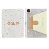 Capa Protetora Simples de Bolinhas e Xadrez para Tablet iPad 11 com Suporte Giratório 13 Polegadas 2026 com Compartimento para Caneta mini