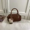 Bolsa de Mão Retro Bolsa Almofada 2025 Inverno Nova Bolsa Feminina de Alto Valor Bolsa de Ombro Transversal Bolsa Boston Estampa de Leopardo para Mulheres