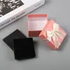 Caja de Regalo para Empaquetar Papel con Textura de Cuero y Moño Creativa Caja para Anillos Collares Joyería Regalo de Cumpleaños Caja de Regalo Souvenir