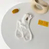 Meias novas de primavera para mulheres, meias de cano médio, meias JK de estudante cor de café com leite japonês, meias do Instagram, estilo coreano, urso bordado