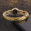 Reloj de Cuarzo Dorado de Gran Venta con Pulsera y Colgante, Accesorio Femenino de Moda y Versátil, En Stock