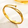 Pulseira de Aço Titânio de Alta Qualidade para Unhas com Diamantes para Mulheres, Moda Simples de Nicho, Pulseira de Aço Inoxidável Pronta para Venda