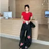 Top versátil e estiloso para o dia a dia, estilo americano com ombros retos, para mulheres, camiseta de manga curta slim-fit de verão 26026
