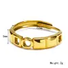 Estilo INS transfronterizo lujo ligero alta calidad variedad anillo abierto de acero de titanio femenino nicho temperamento anillo chapado en oro ajustable