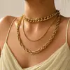Collar multicapa de estilo punk hip hop popular transfronterizo europeo y americano, collar de cadena gruesa de metal elegante personalizado para mujer