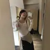 ¡Estilo coreano! Top de punto acanalado de cuello en V suave de manga larga para mujer Otoño/Invierno 2026