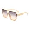 Gafas de sol de moda GLAZZYD con montura cuadrada al por mayor puesto de gafas de sol dulces para mujer 23 nuevo ins gafas para cara grande