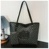 Nova Bolsa Tote Fashionável de Grande Capacidade, Bolsa Estética Retro Europeia e Americana de Alto Padrão para Mulheres, Bolsa de Ombro Versátil para o Dia a Dia