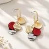 Nuevos Pendientes de Borlas con Pedrería, Diseño de Mariposa y Flor, Perlas S925 como Cierres, Pendientes Largos Elegantes y con Estilo que Hacen que el Rostro Parezca Más Delgado
