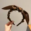 Diadema Ondulada Marrón para Mujer, Uso Diario, Antideslizante, con Dientes, para Lavarse la Cara, Accesorio para el Cabello