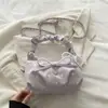 2026 Estilo Coreano Exquisito Bolinhas Nuvem Novo Modelo Doce e Fresco Design Plissado Elegante Corrente Bolsa Transversal de Mão