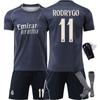 Uniforme de Entrenamiento de Fútbol 2526 Real Madrid Uniforme de Fútbol 7 Winny 9 Mbappe 11 Rodrigo Ronaldo No. 7 No. 5 Fuera