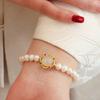 Pulsera de perlas naturales para mujer diseño nicho ins pulsera simple elegante simple cristal de fresa perla barroca
