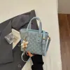 Bolso Cubo Popular con Estampado de Lunares Transfronterizo para Mujer 2026 Nueva Moda Versátil Bolso de Viaje Bolso de Mano Estilo Coreano Bolso de Hombro