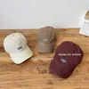Gorra de pico nueva de estilo coreano para otoño para niños, estilo retro vintage con pequeño logo redondo bordado, gorra de béisbol al por mayor