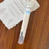 Tijeras de Coser Lindas de Conejito con Forma de U y Cabeza Redonda con Resorte para Uso Doméstico, Cortadores de Hilo Portátiles de Acero Inoxidable al por Mayor