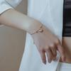 Jinhui nuevo popular brazalete de acero de titanio europeo y americano estilo ins femenino personalizado moda no se decolora brazalete anti-decoloración